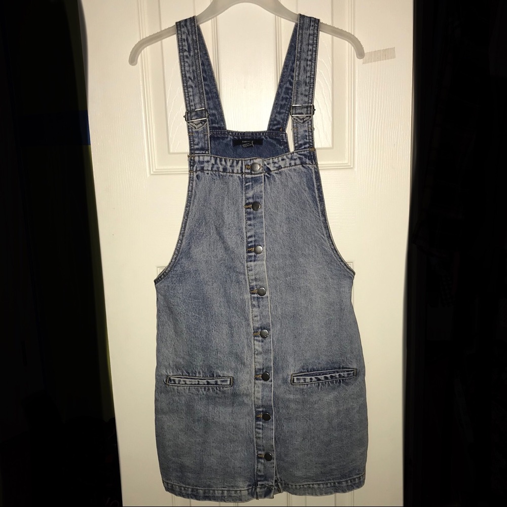FOREVER 21 DENIM OVERALL DRESS